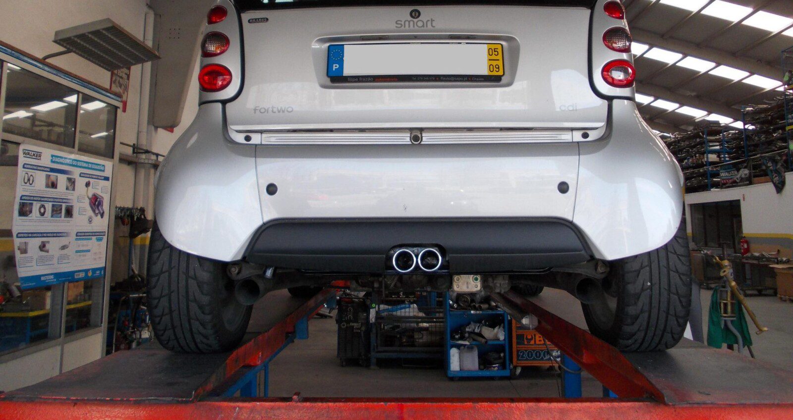 Montaje de 2 puntas de escape