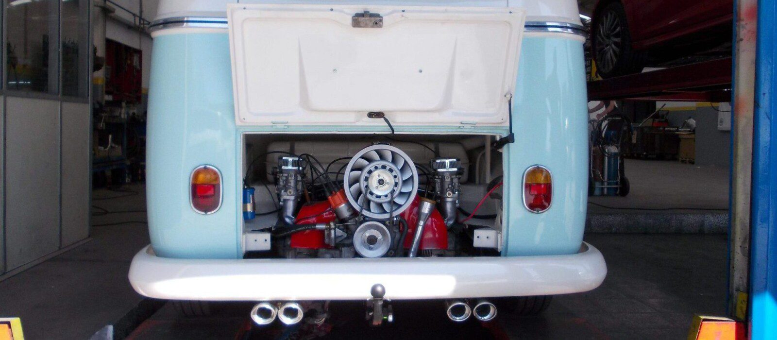 Application of 2 Exhaust Tips on a VW Van 1959