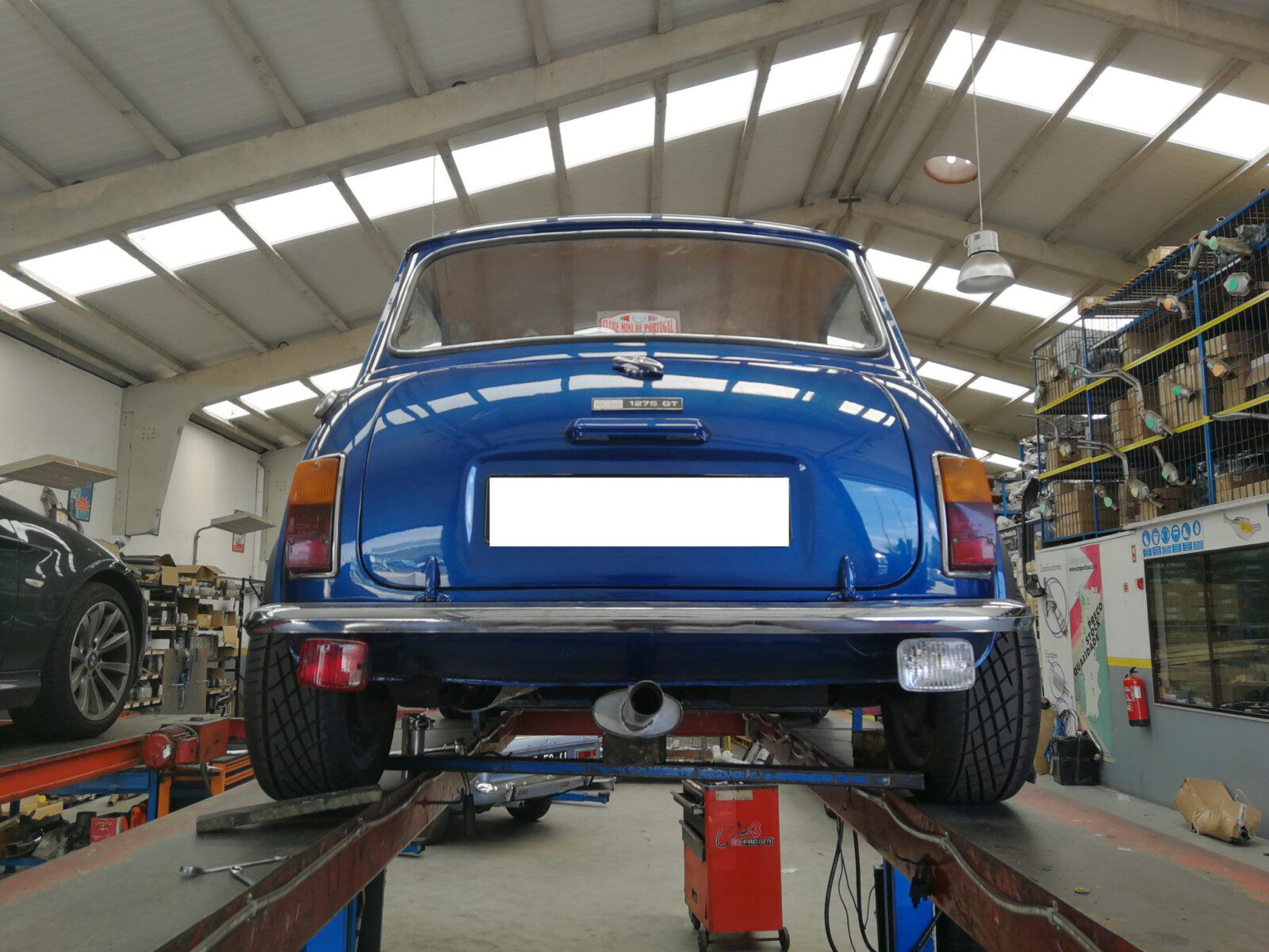 APLICAÇÃO LINHA COMPLETA INOX EM AUSTIN MORRIS 1275 GT