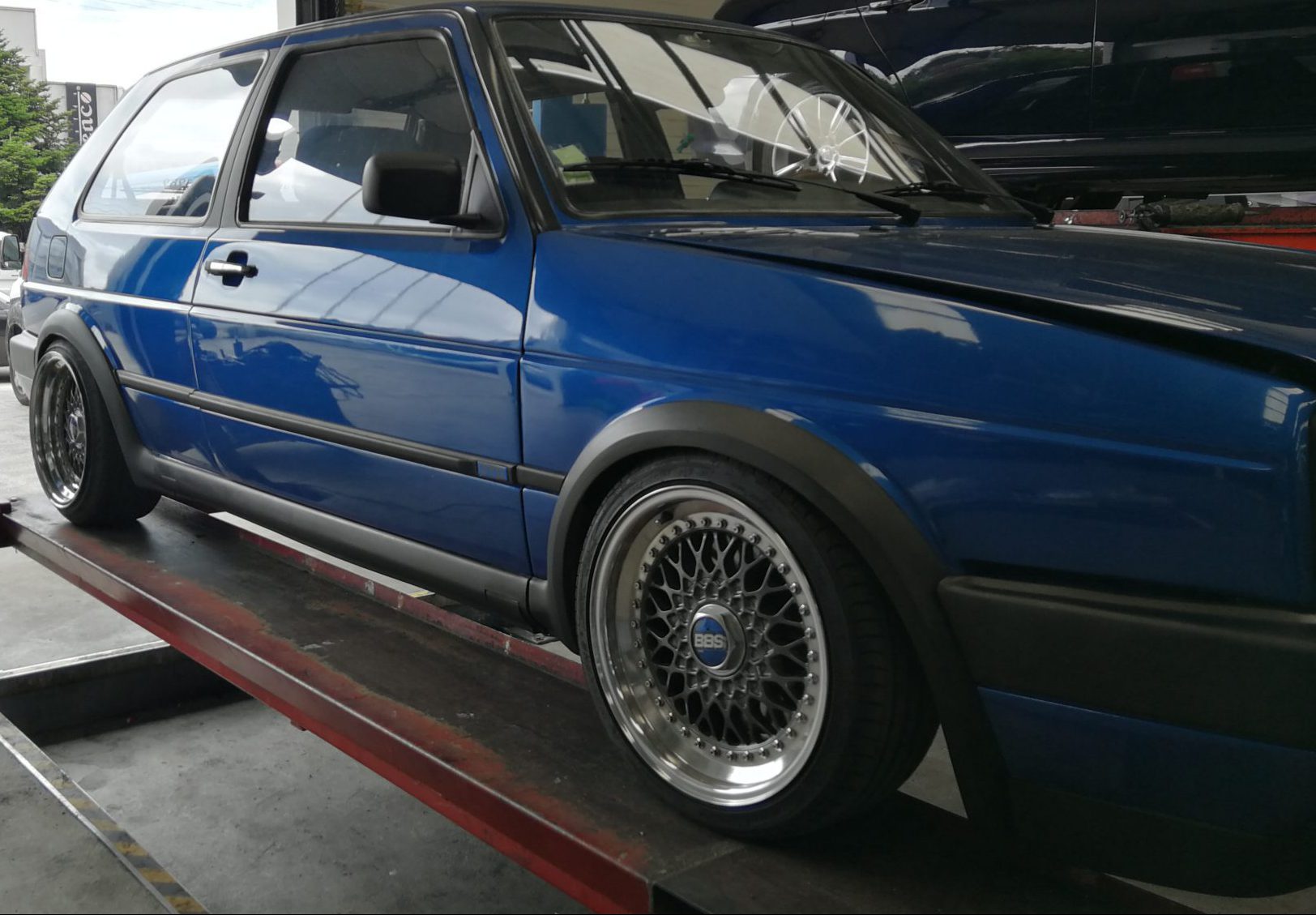 APLICAÇÃO SAIDAS EM INOX NO VW GOLF II