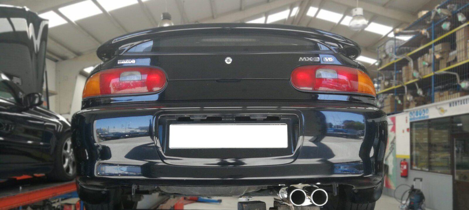 STAINLESS STEEL LINE APPLICATION WITH SIL. IMPORSPEED IN MAZDA MX 3 V6